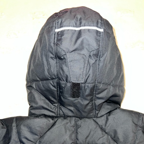 Columbia Boys Pine Pass Jacket Down Alternative Black and Gray Puffer Coat - Picture 5 of 9